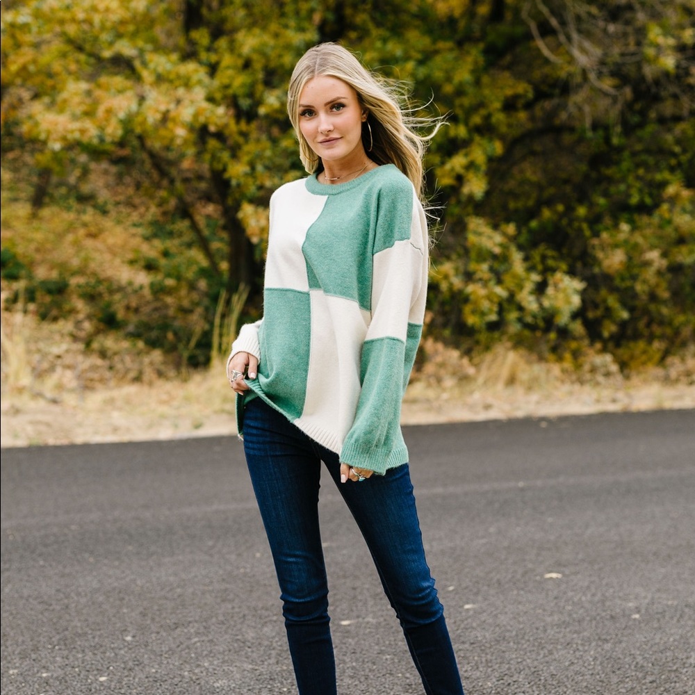 Kelly Four Square Color Block Sweater - Picture 6 of 7